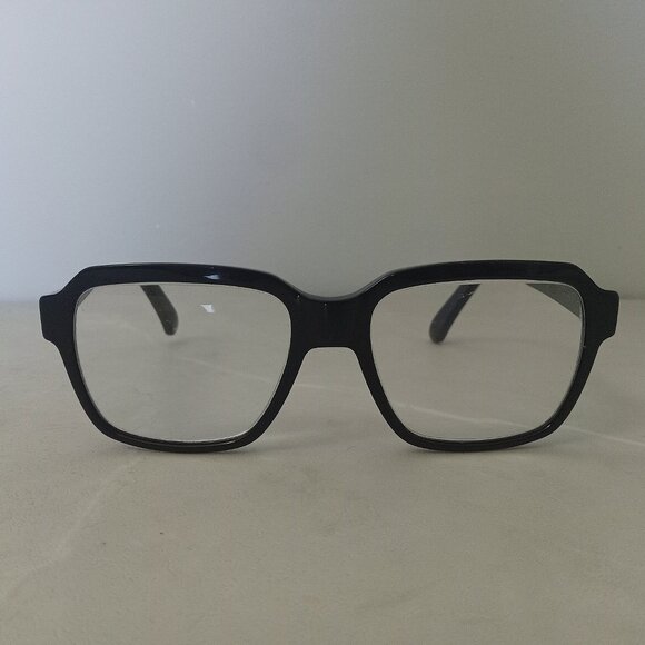 EMMANUELLE KHANH // French Designer Frames - Picture 5 of 10